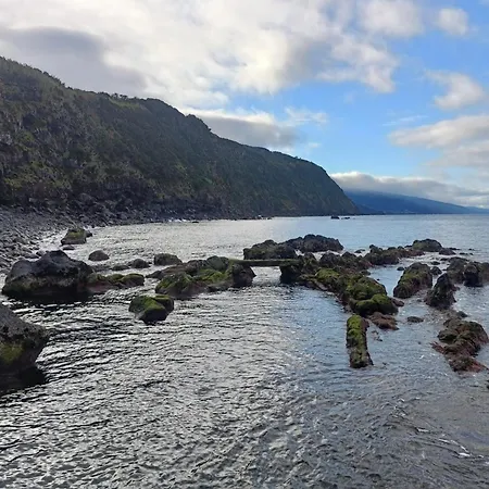 Fraga Casa de Férias Ribeirinha (Pico Island)