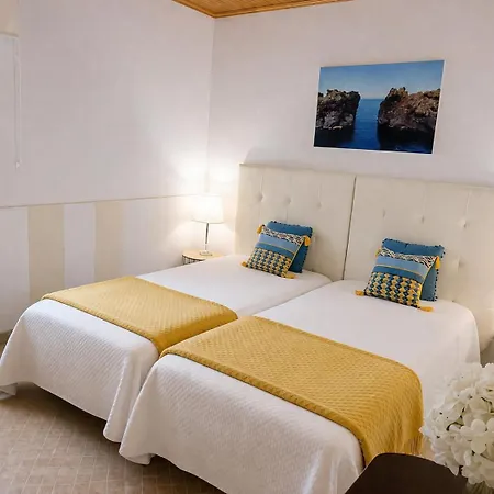 Fraga Casa de Férias Ribeirinha (Pico Island)
