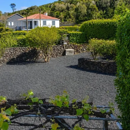 Fraga Casa de Férias Ribeirinha (Pico Island)